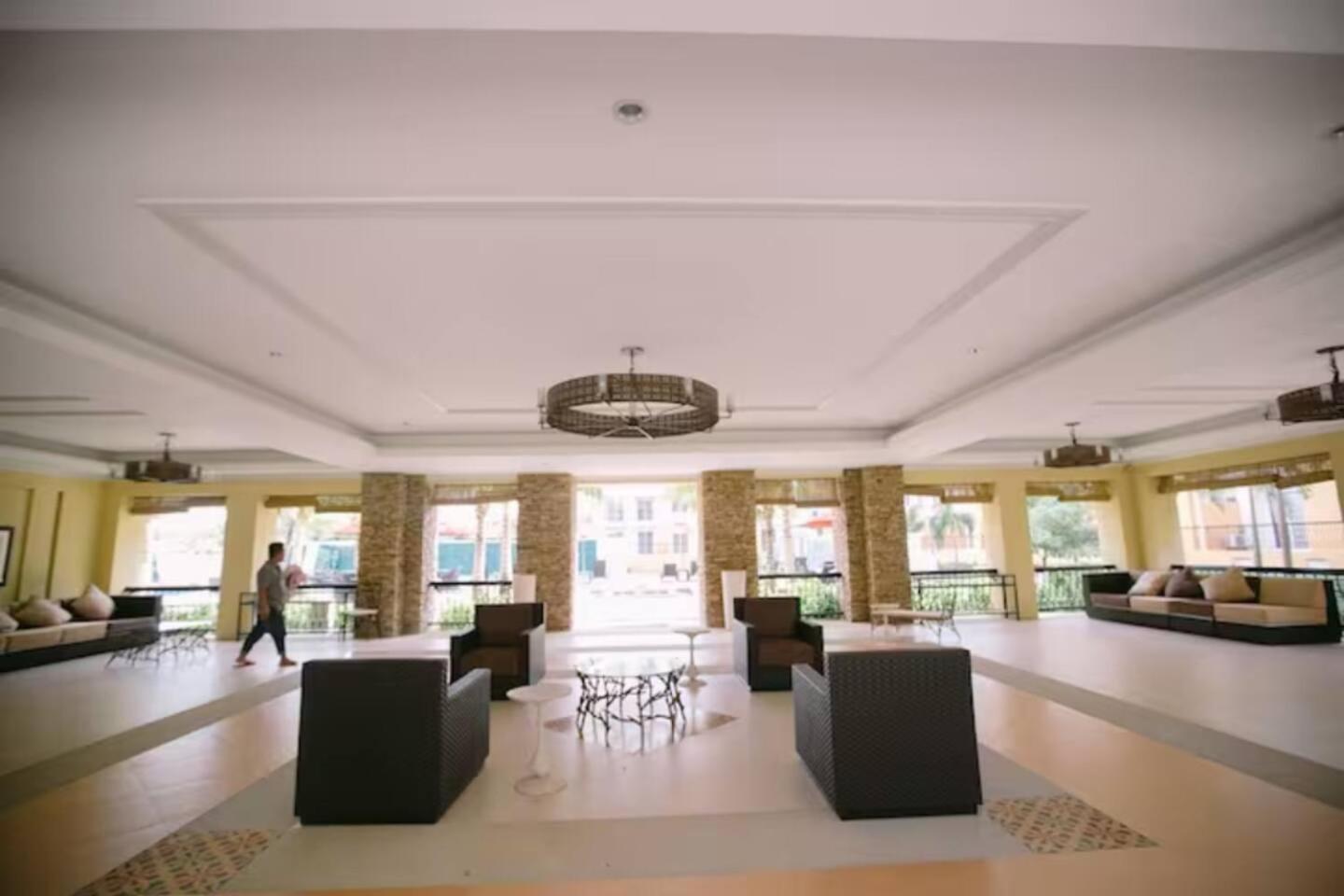 סבו Kara'S Suite מראה חיצוני תמונה